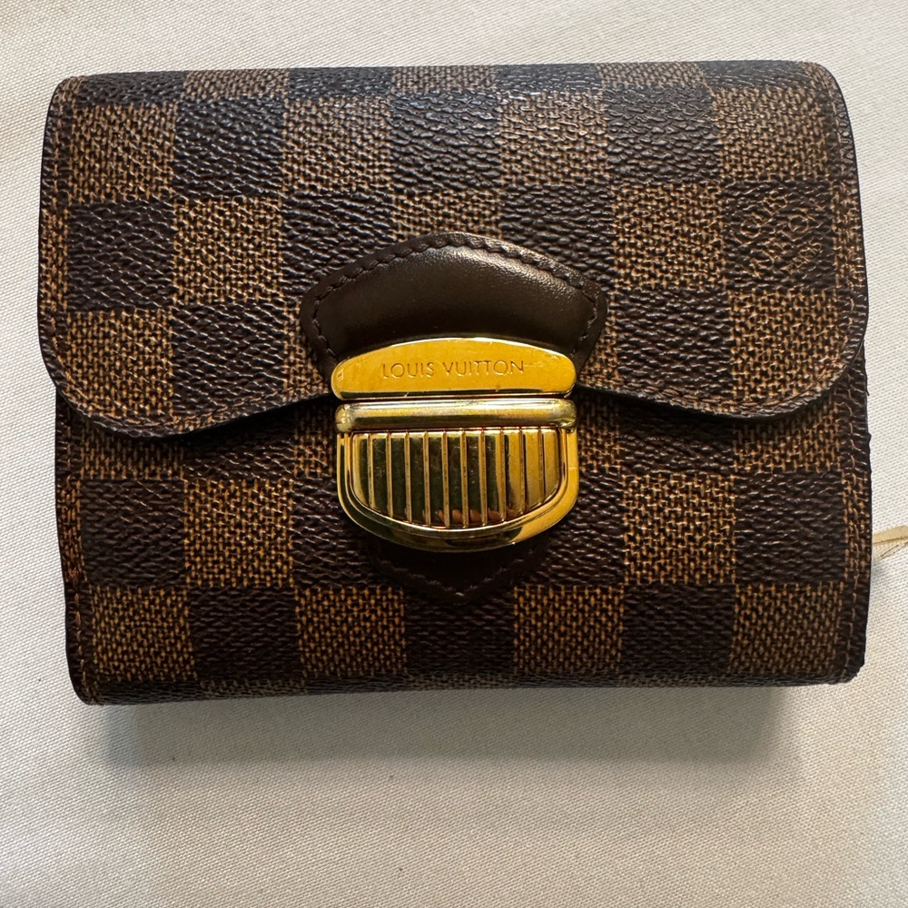 Louis Vuitton Damier Ebene Louisville wallet